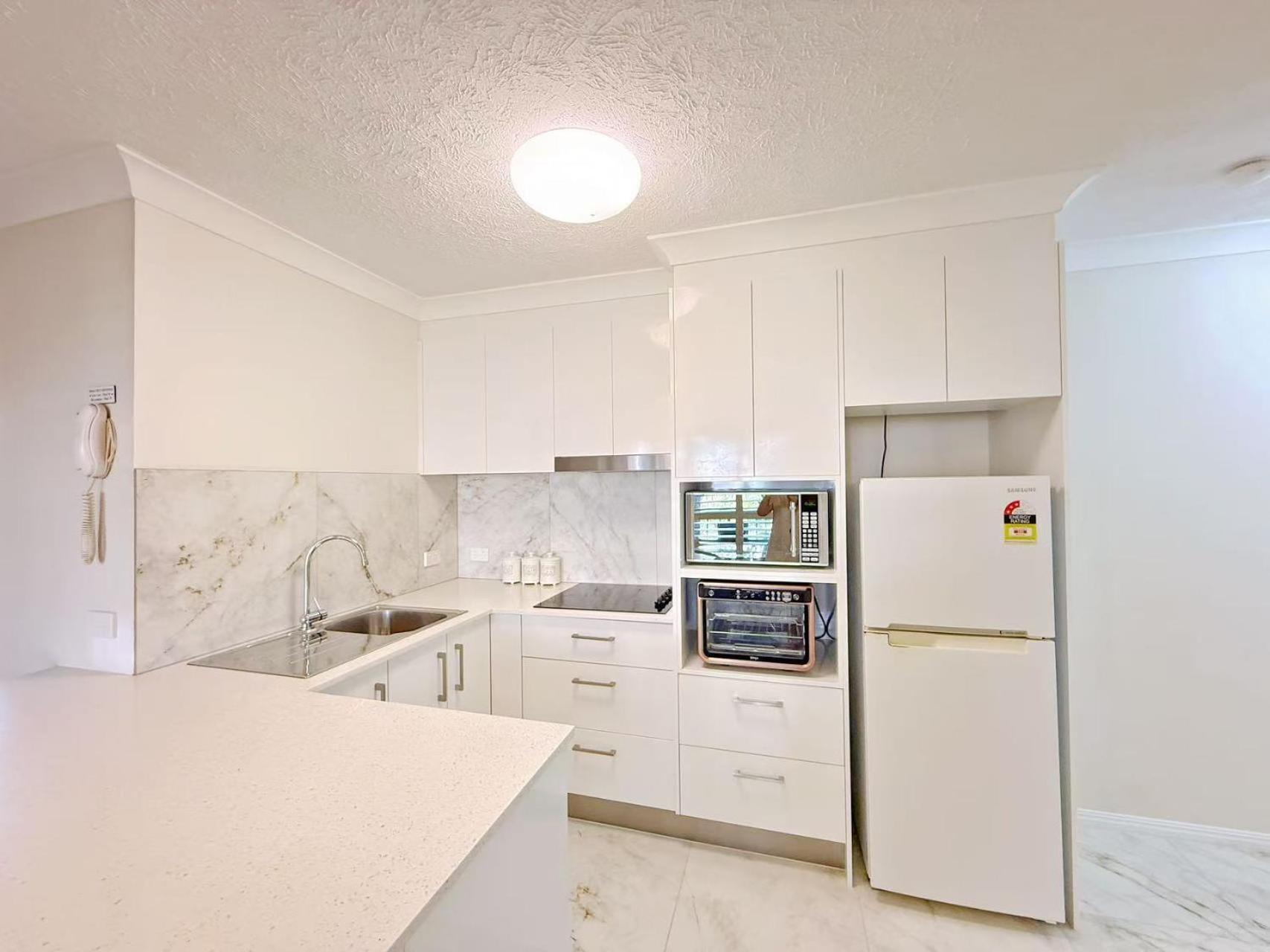 Karana Palms Resort Gold Coast Extérieur photo