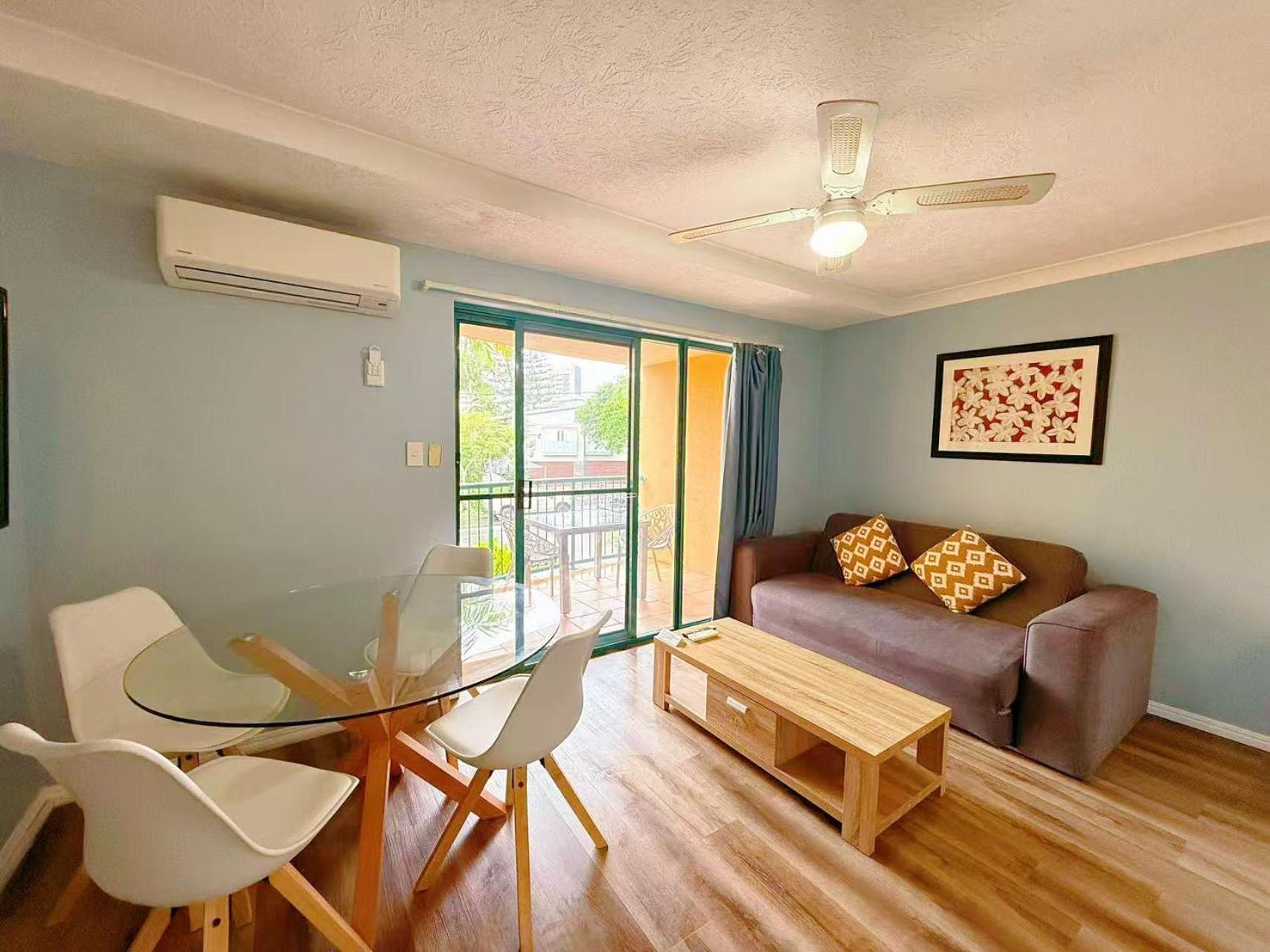 Karana Palms Resort Gold Coast Extérieur photo
